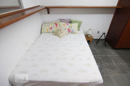 Cama  de apartamento para alugar com 1 quarto, 30m² em Laranjeiras, Rio de Janeiro