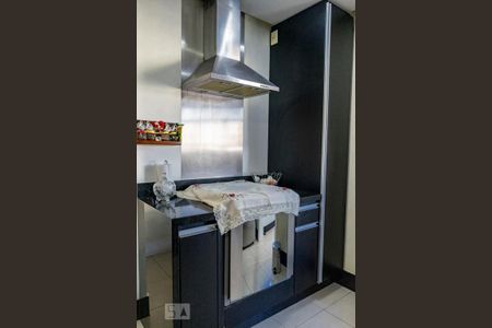 Apartamento à venda com 100m², 3 quartos e 2 vagasCozinha