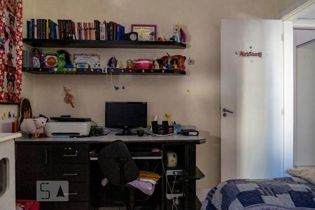Apartamento à venda com 100m², 3 quartos e 2 vagasQuarto 2
