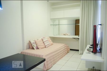 Sala de apartamento para alugar com 1 quarto, 28m² em Zona Industrial (guará), Brasília