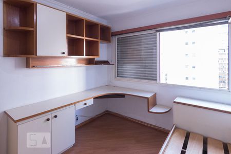 Apartamento à venda com 96m², 3 quartos e 2 vagasQuarto 2