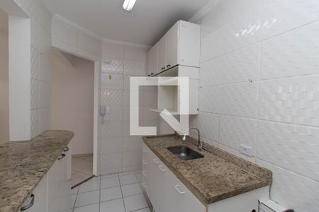 Cozinha de apartamento para alugar com 2 quartos, 58m² em Vila Mazzei, São Paulo