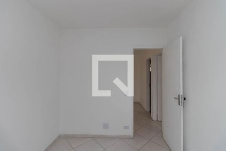 Quarto 1 de apartamento para alugar com 2 quartos, 58m² em Vila Mazzei, São Paulo
