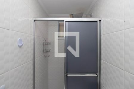Banheiro Social de apartamento para alugar com 2 quartos, 58m² em Vila Mazzei, São Paulo