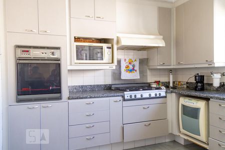 Apartamento à venda com 208m², 5 quartos e 3 vagasCozinha