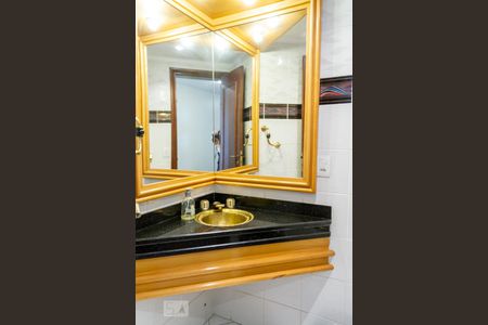 Apartamento à venda com 208m², 5 quartos e 3 vagasLavabo