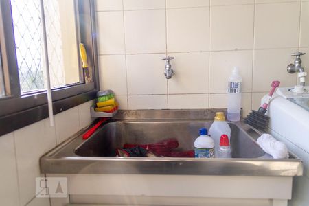 Apartamento à venda com 208m², 5 quartos e 3 vagasÁrea de Serviço