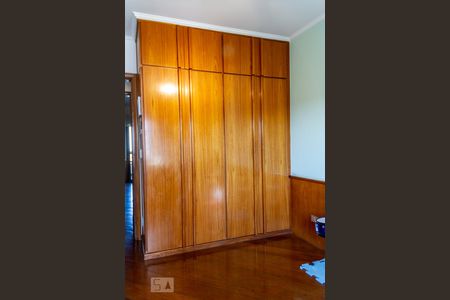 Apartamento à venda com 208m², 5 quartos e 3 vagasQuarto 3