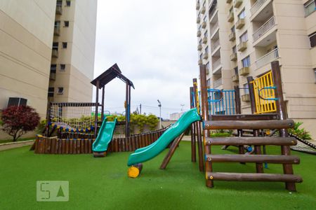 Apartamento para alugar com 60m², 2 quartos e 1 vaga Apartamento para alugar com 60m², 2 quartos e 1 vagaÁrea Comum - Playground