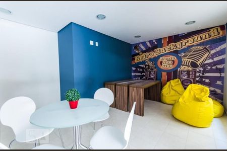 Apartamento à venda com 60m², 2 quartos e 1 vagaÁrea comum