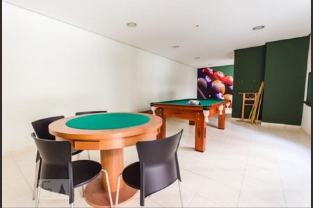 Apartamento à venda com 60m², 2 quartos e 1 vagaÁrea comum