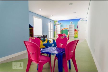 Apartamento à venda com 60m², 2 quartos e 1 vagaÁrea comum