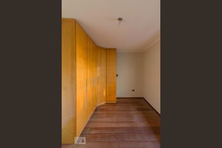 Casa para alugar com 226m², 3 quartos e 5 vagas Casa para alugar com 226m², 3 quartos e 5 vagasQuarto 03