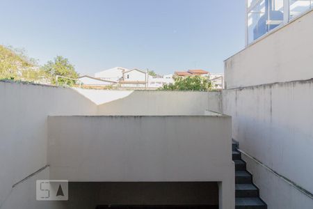 Casa para alugar com 226m², 3 quartos e 5 vagas Casa para alugar com 226m², 3 quartos e 5 vagasVista