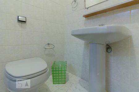 Casa para alugar com 226m², 3 quartos e 5 vagas Casa para alugar com 226m², 3 quartos e 5 vagasSuite