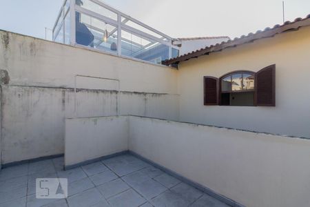 Casa para alugar com 226m², 3 quartos e 5 vagas Casa para alugar com 226m², 3 quartos e 5 vagasQuintal