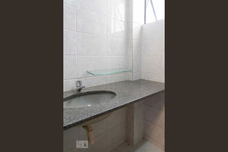 Studio para alugar com 35m², 1 quarto e sem vaga Studio para alugar com 35m², 1 quarto e sem vagaBanheiro