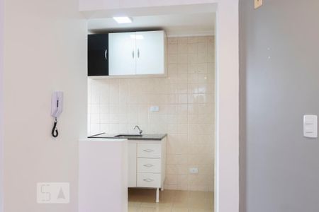 Studio para alugar com 35m², 1 quarto e sem vaga Studio para alugar com 35m², 1 quarto e sem vagaCozinha