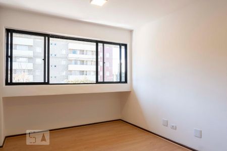 Studio para alugar com 35m², 1 quarto e sem vaga Studio para alugar com 35m², 1 quarto e sem vagaSala