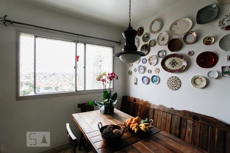 Apartamento à venda com 120m², 2 quartos e 1 vagaSala