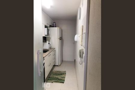 Apartamento à venda com 69m², 2 quartos e 1 vagaCozinha