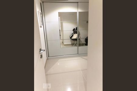 Apartamento à venda com 69m², 2 quartos e 1 vagaQuarto 2 - Suíte