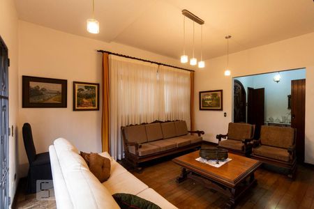 Sala de casa à venda com 3 quartos, 220m² em Planalto Paulista, São Paulo