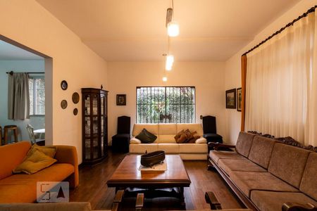 Sala de casa à venda com 3 quartos, 220m² em Planalto Paulista, São Paulo