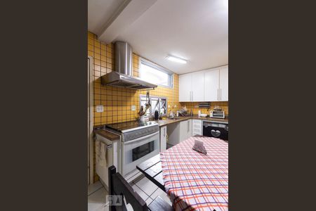 Casa à venda com 220m², 3 quartos e sem vagaCozinha