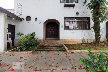 Casa à venda com 220m², 3 quartos e sem vagaFachada