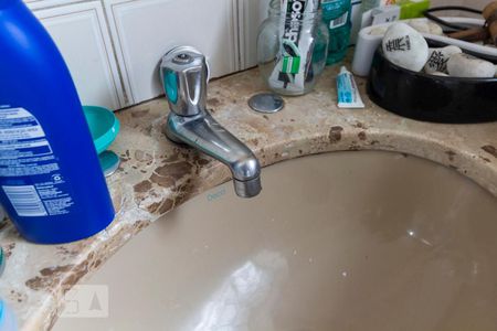 Casa à venda com 220m², 3 quartos e sem vagaBanheiro Social