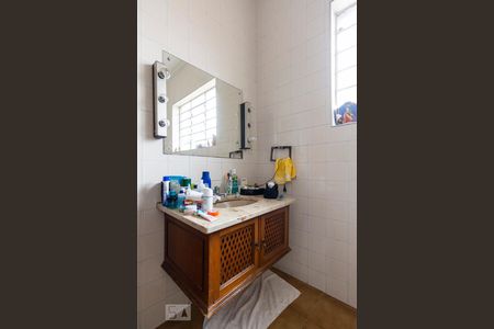 Casa à venda com 220m², 3 quartos e sem vagaBanheiro Social