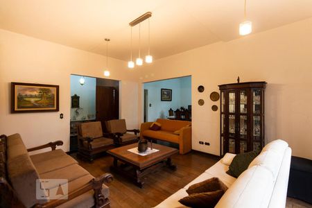 Sala de casa à venda com 3 quartos, 220m² em Planalto Paulista, São Paulo