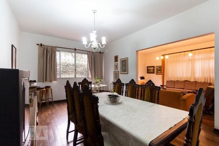 Sala de casa à venda com 3 quartos, 220m² em Planalto Paulista, São Paulo