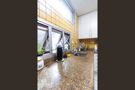 Casa à venda com 220m², 3 quartos e sem vagaCozinha