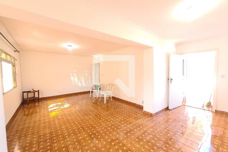 Sala de casa à venda com 2 quartos, 110m² em Cidade Continental, São Paulo