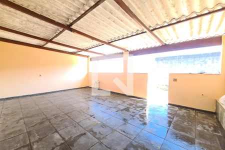 Terraço de casa à venda com 2 quartos, 110m² em Cidade Continental, São Paulo