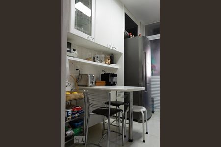 Apartamento à venda com 98m², 3 quartos e 2 vagasCozinha