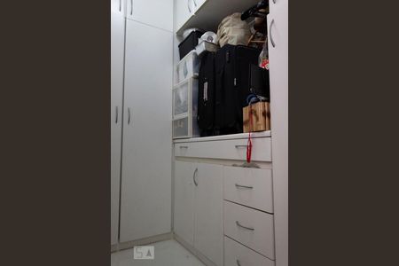 Apartamento à venda com 98m², 3 quartos e 2 vagasQuarto de Serviço