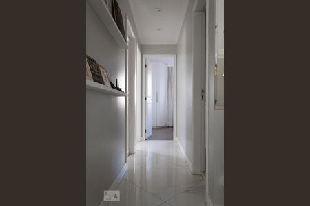 Apartamento à venda com 98m², 3 quartos e 2 vagasCorredor
