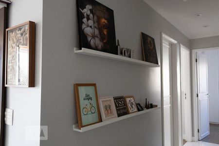 Apartamento à venda com 98m², 3 quartos e 2 vagasDetalhe Corredor