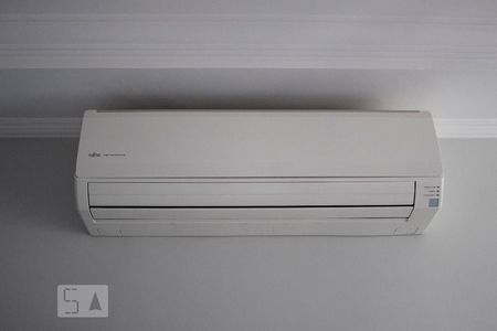 Apartamento à venda com 98m², 3 quartos e 2 vagasDetalhe Sala com Sacada