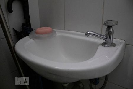 Apartamento à venda com 98m², 3 quartos e 2 vagasDetalhe Banheiro de Serviço