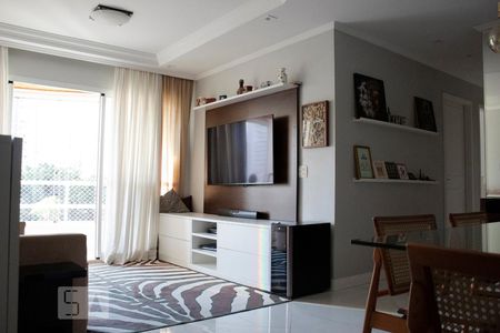 Sala com Sacada de apartamento à venda com 3 quartos, 98m² em Vila Olímpia, São Paulo