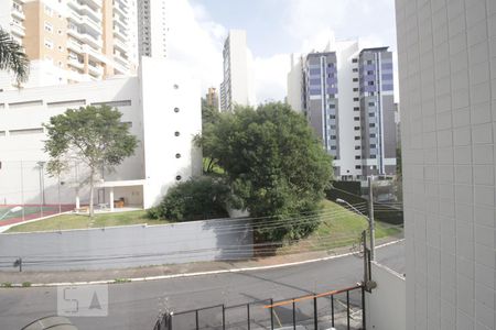 Vista da sala de apartamento para alugar com 1 quarto, 70m² em Vila Suzana, São Paulo