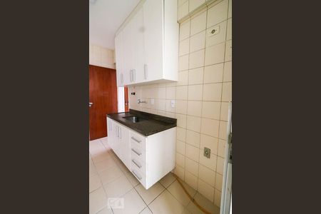 Apartamento para alugar com 98m², 3 quartos e 1 vagaCozinha 