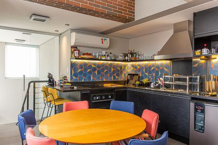 Studio à venda com 76m², 1 quarto e 1 vagaMezanino 