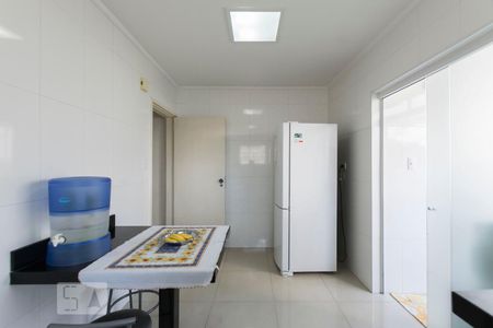 Apartamento à venda com 80m², 2 quartos e sem vagaCozinha