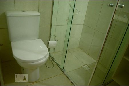 Apartamento para alugar com 146m², 3 quartos e 1 vaga Apartamento para alugar com 146m², 3 quartos e 1 vagaBanheiro 2