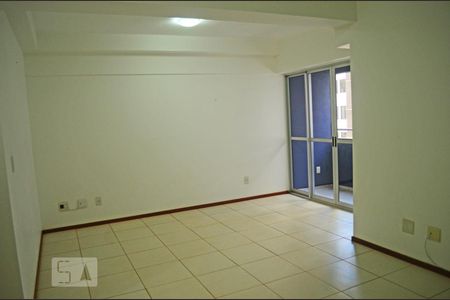 Sala de apartamento para alugar com 3 quartos, 146m² em Taguatinga Sul (taguatinga), Brasília